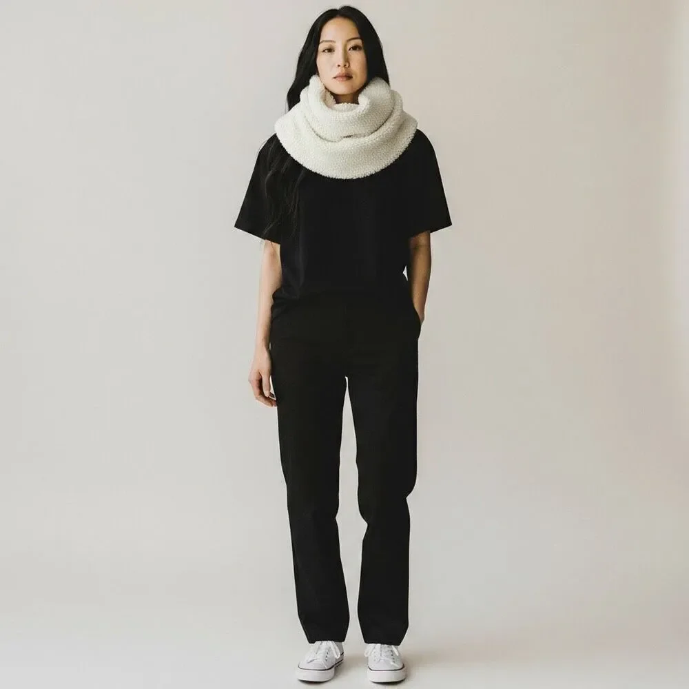 BDG Solid White Ivory Sheep Soft infinity Heavyweight Scarf one size
